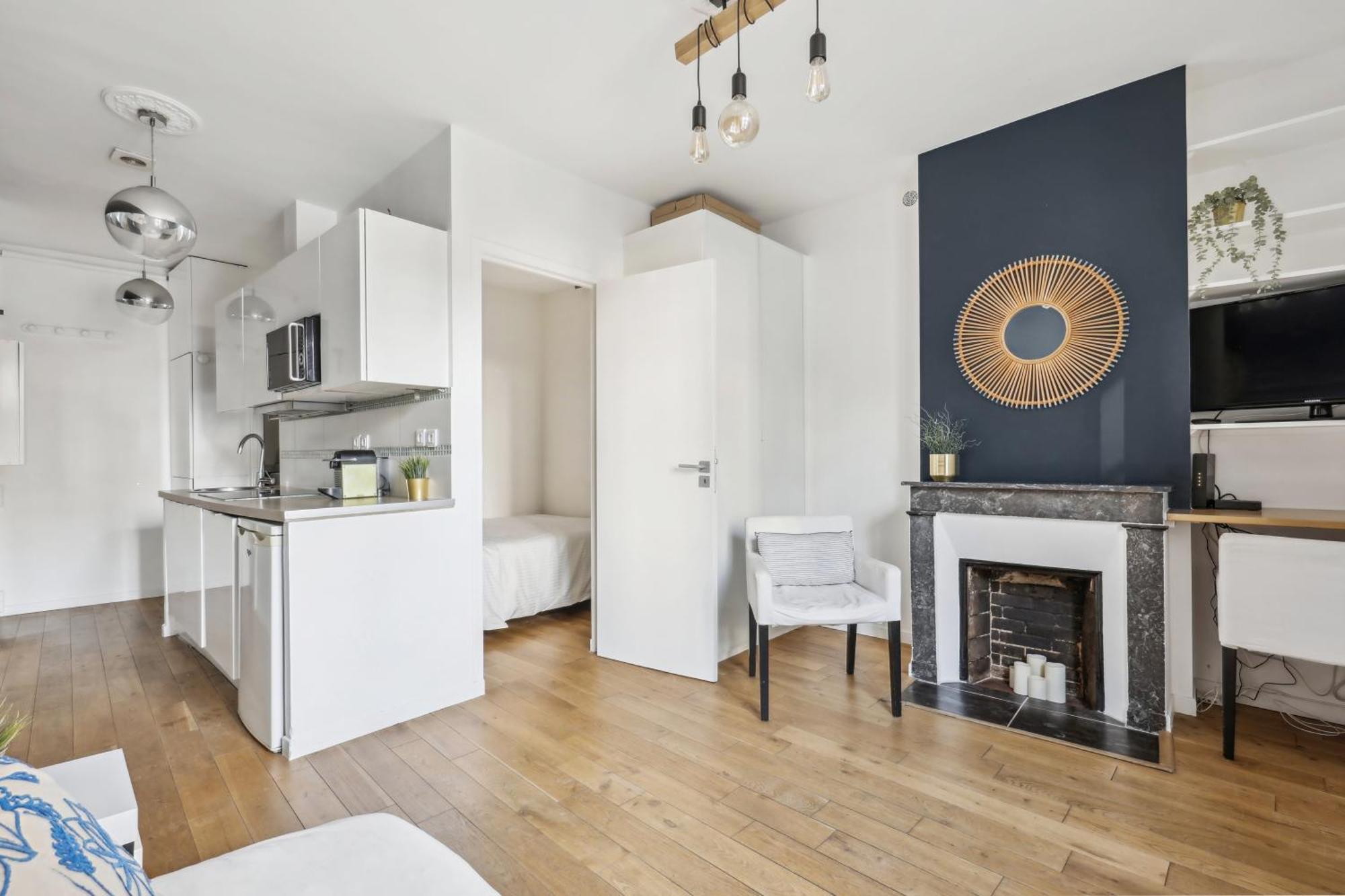 Charming Floor Near Montmartre Apartment Paris