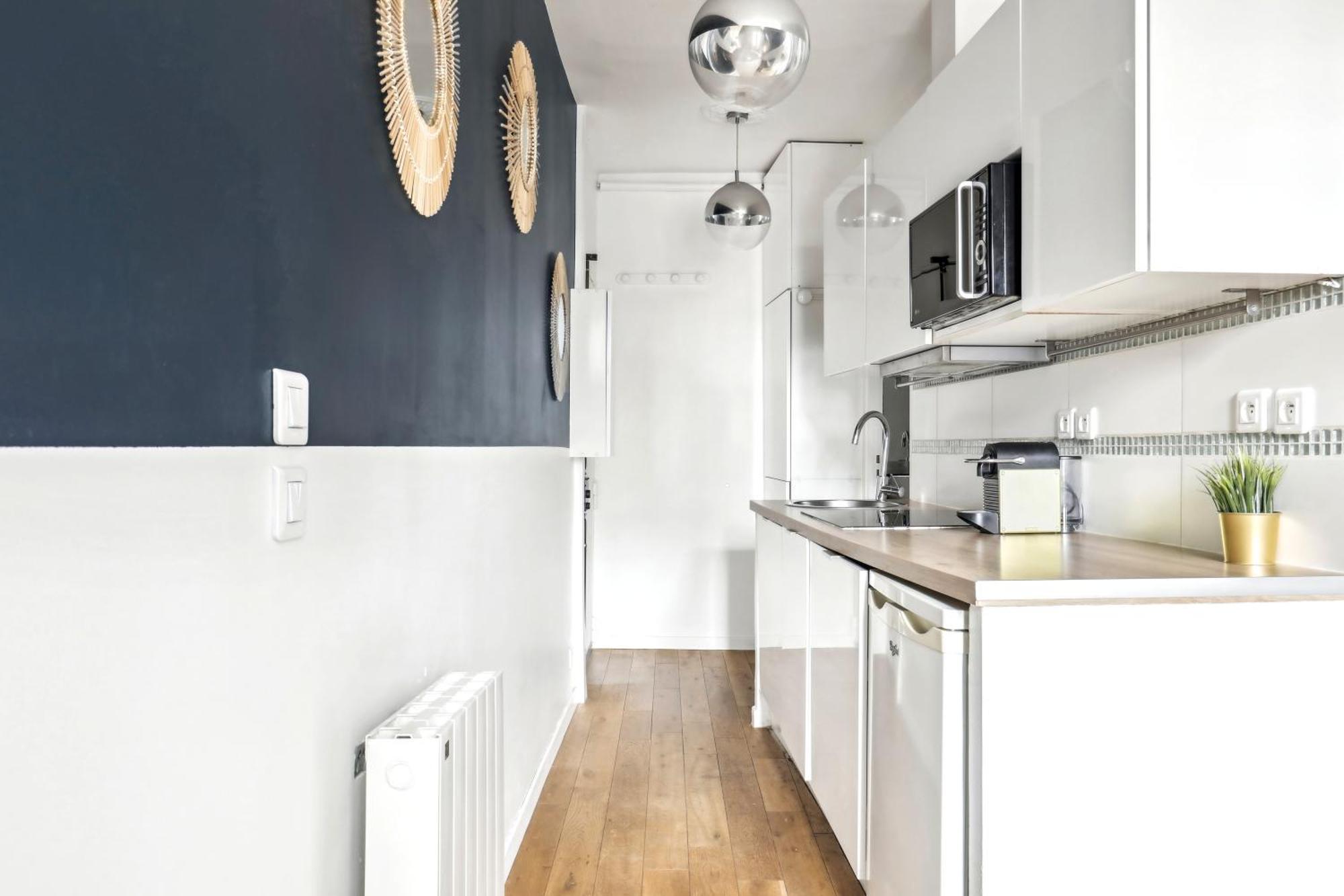Apartment Charming Floor Near Montmartre *